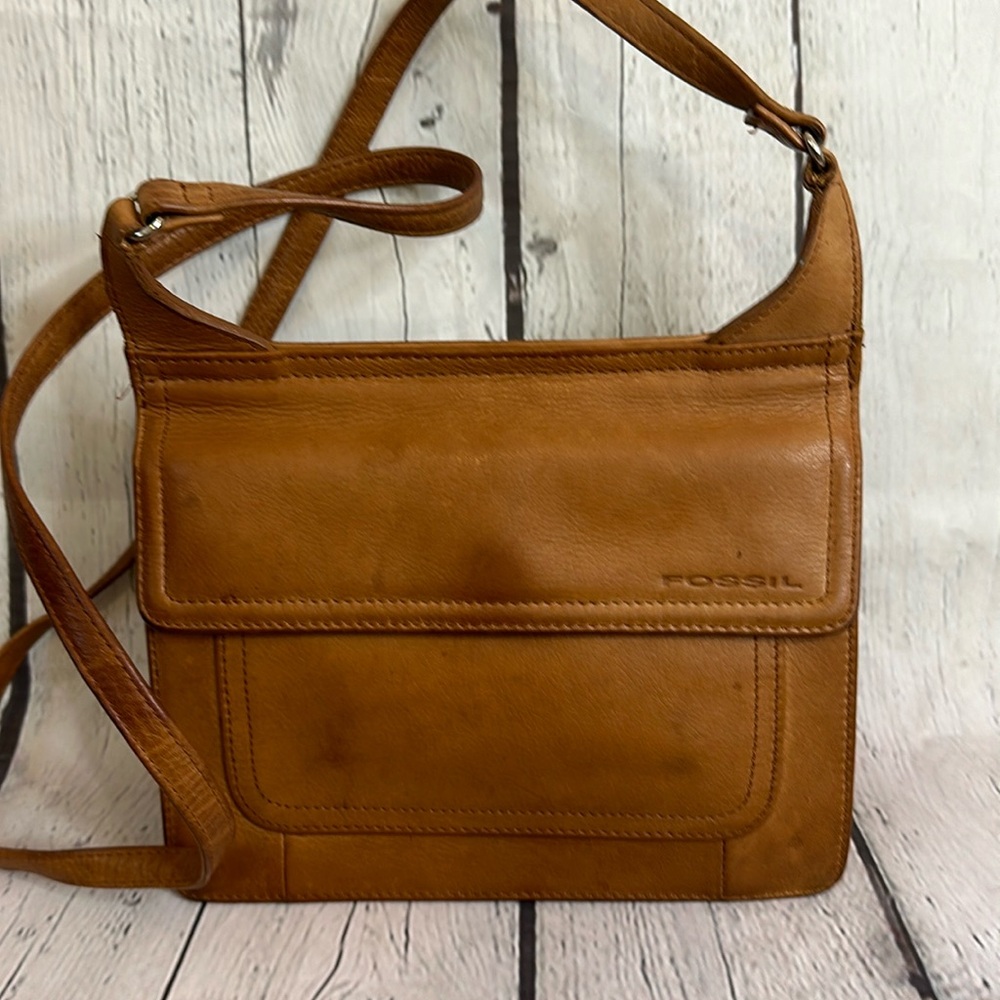 Fossil soft leather caramel crossbody bag